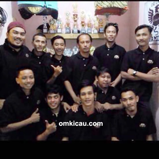 Kru RMA Bird Shop (B-08 SF)