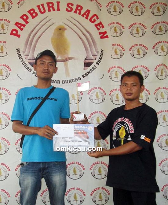 Om Feri pemilik pleci Ambulance
