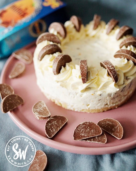 Featured image of post Steps to Prepare White Chocolate Orange Cheesecake