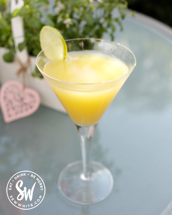 Malibu Vodka Cocktail With Pineapple Recipe Sew White