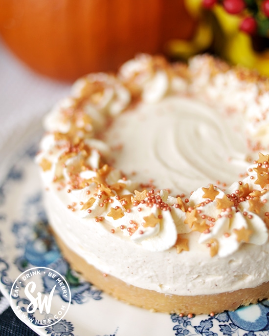 Fall inspired no bake cheesecake with golden sprinkles