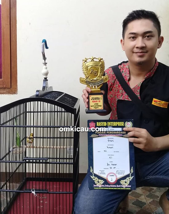 Om Aji dan kenari Emon