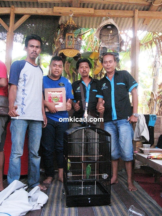 cucak ijo Sinchan cucak ijo Sinchan