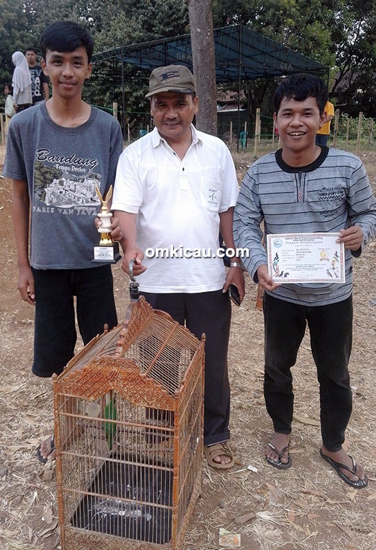 Om Wahyono dan cucak ijo Bang Jali