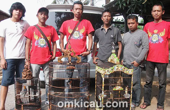 Agus Nasa dan kru