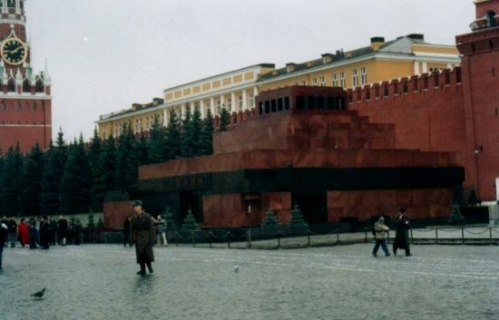 lenin's tomb Where to go on a RTW Russia, Moscow Lenin's tomb