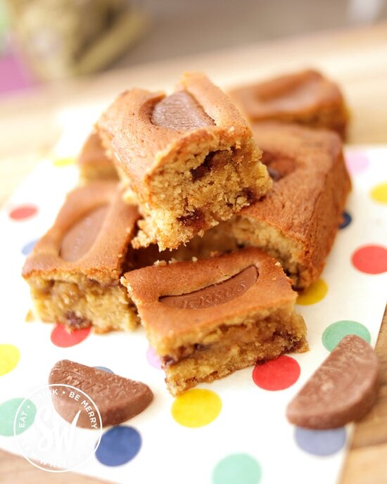 Terry's Chocolate orange tray bake slices on a polka dot napkin