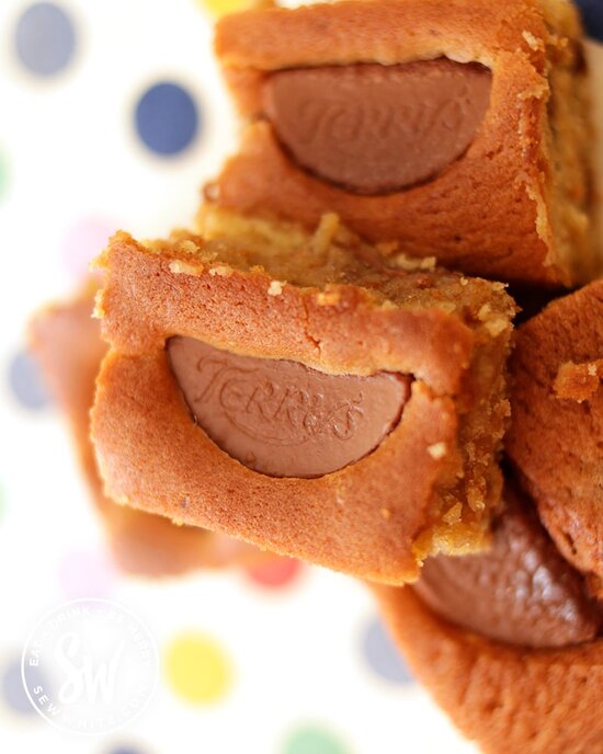 Terry's Chocolate Orange traybake cookie bars, terry's chocolate mini