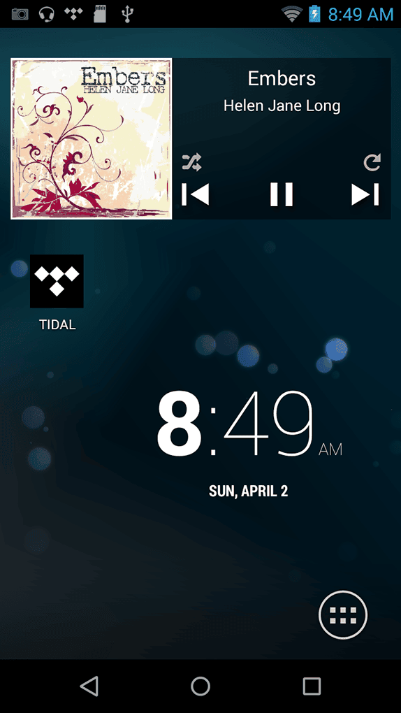 AR-M20 home screen with song playing