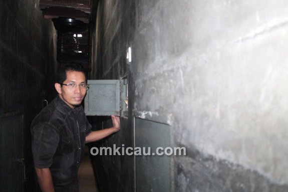 Breeding cucakrowo Royhan BF Jakarta