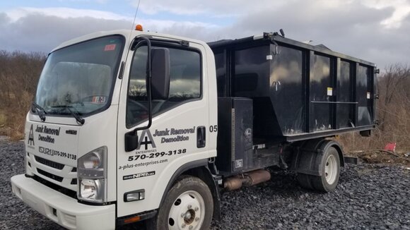 Trash Haulers in Scranton, Pennsylvania