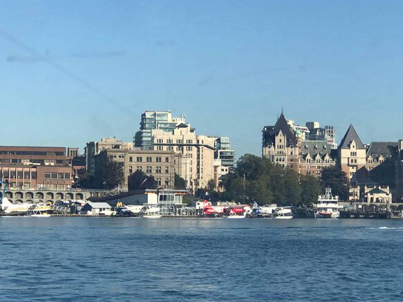uAdventure travel - Victoria, BC