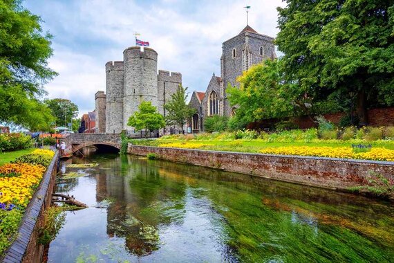 English Language School course in Canterbury