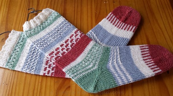 cliffs-of-insanity-socks