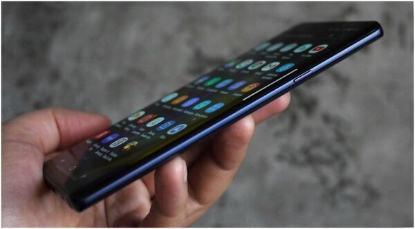 Обзор Samsung Galaxy Note9: всего, и побольше (обзор, samsung, galaxy, note9) Обзор Samsung Galaxy Note9: всего, и побольше