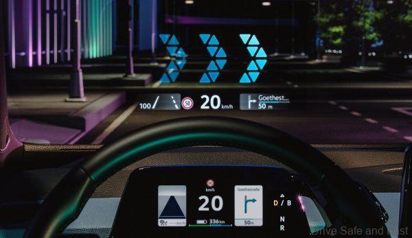 vehicle heads-up display system