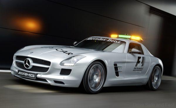 Mercedes-Benz SLS AMG 