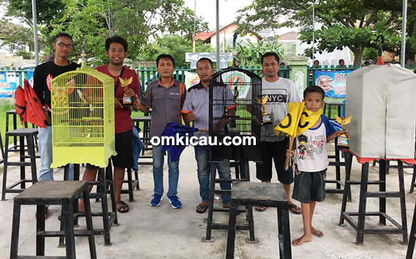 Latpres Putra Dewa Holiday