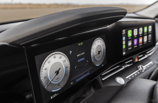 Hyundai cockpit