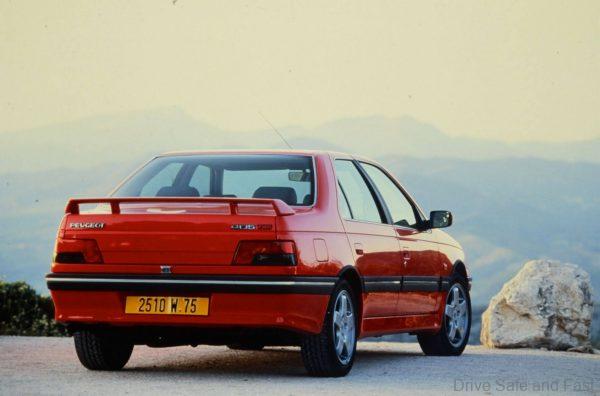 PEUGEOT 405 T16 rear
