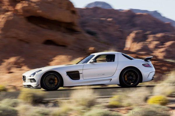 Mercedes-AMG SLS DTM_Black Series_1