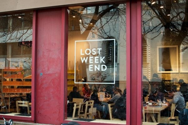 LOST WEEKEND — Das verlorene Wochenende im Univiertel 5 Lost Weekend - Buchhandlung Cafe Schellingstrasse | Foto: Monika Schreiner