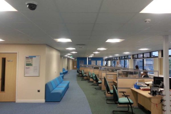 Airius-Cooling-&-Destratification-Fans-In-Offices--1 Airius-Cooling-&-Destratification-Fans-In-Offices--1