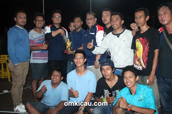 Sien Ronny SF