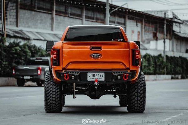 Ford Ranger Raptor Custom US Look rear