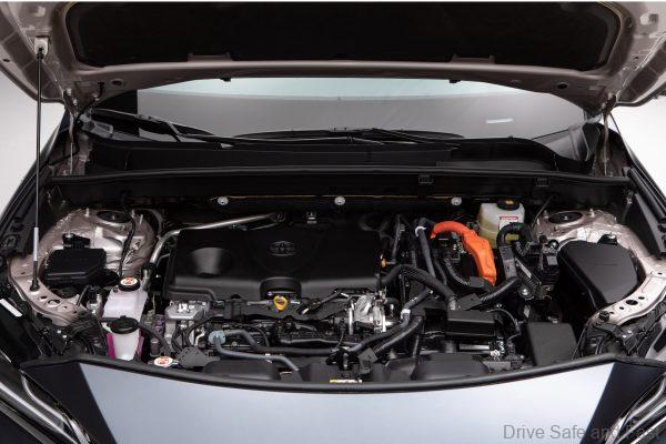 Toyota Venza_engine bay