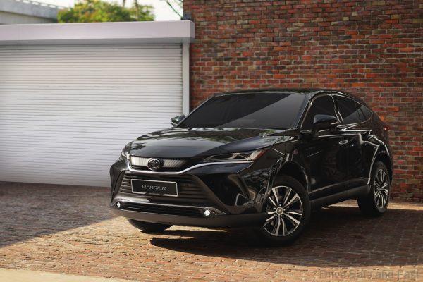 toyota harrier front