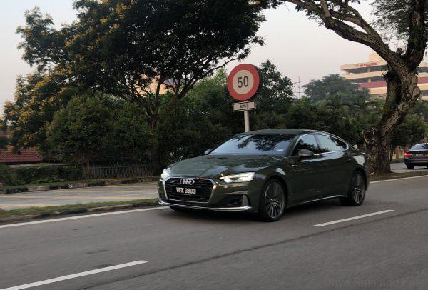 Audi A5 Sportback Quattro TFSI_front lights
