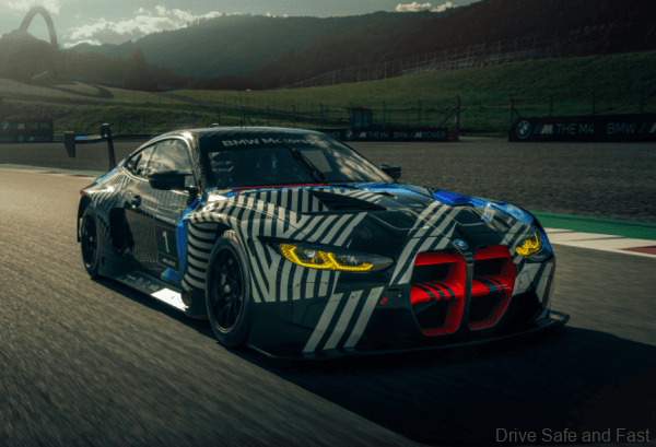 BMW M4 GT3_in the tarmac