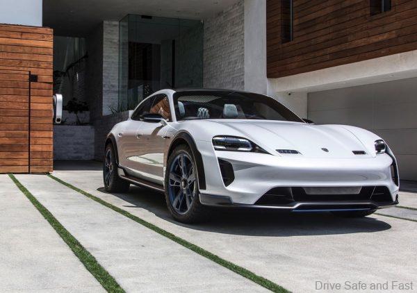 Porsche Taycan Cross Turismo_EV