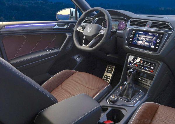 Volkswagen Tiguan 2022 Model_cockpit
