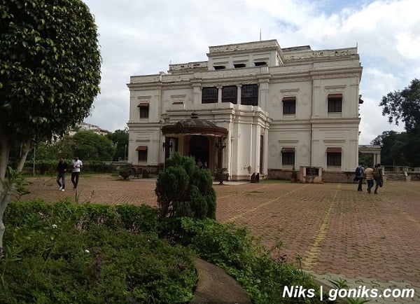 Lal bagh palace indore