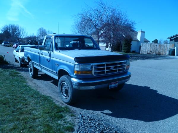 1993 Ford F-250 PU 4X4 - $3100