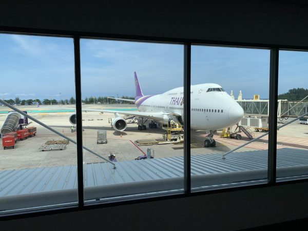 Thai Airways 747 Business Class von Bangkok nach Phuket Thai Airways 747 Business Class von Bangkok nach Phuket