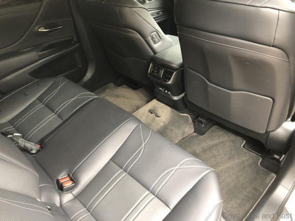 2019 Lexus ES 250