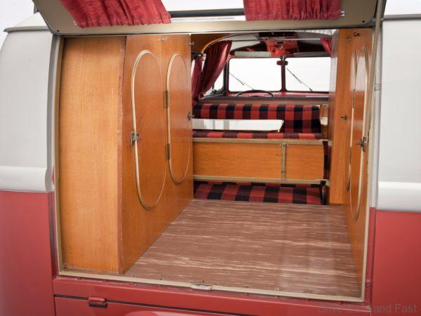 Volkwagen Kombi Van