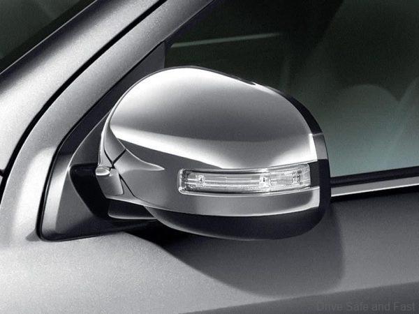 Mitsubishi ASX side view mirror