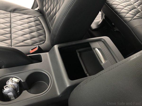 Mitsubishi XPANDER center storage