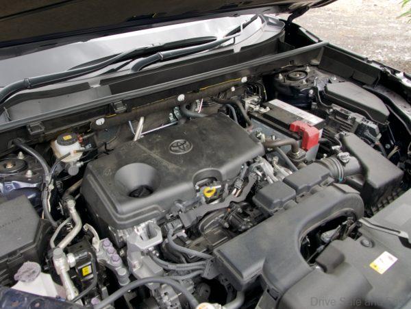 Toyota RAV4 engine bay