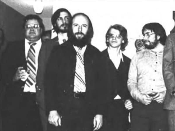 Mike Scott, Steve Jobs, Jef Raskin, Chris Espinosa, Steve Wozniak