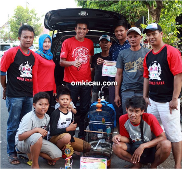 Om Budi Jaya dan lovebird Lucky Luke
