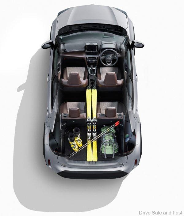 Toyota Yaris Cross cabin space
