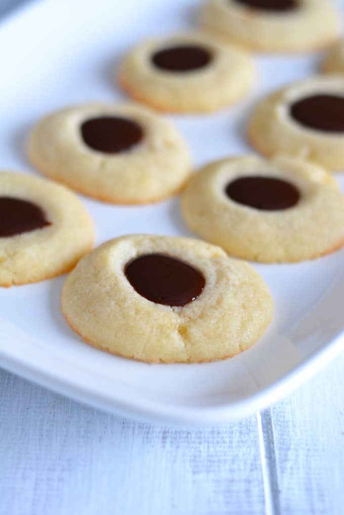 Thumbprint cookies are so versatile. You can fill them with just about any flavor.