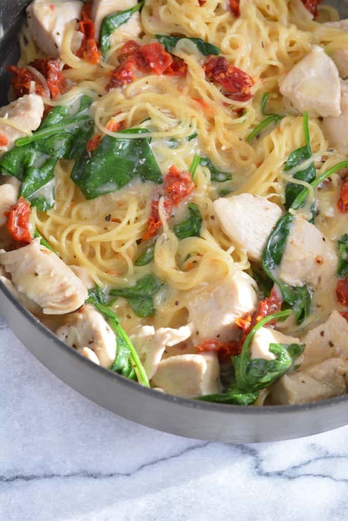One Pot Chicken Florentine with Sun-Dried Tomatoes is a perfect dinner meal for a busy family.