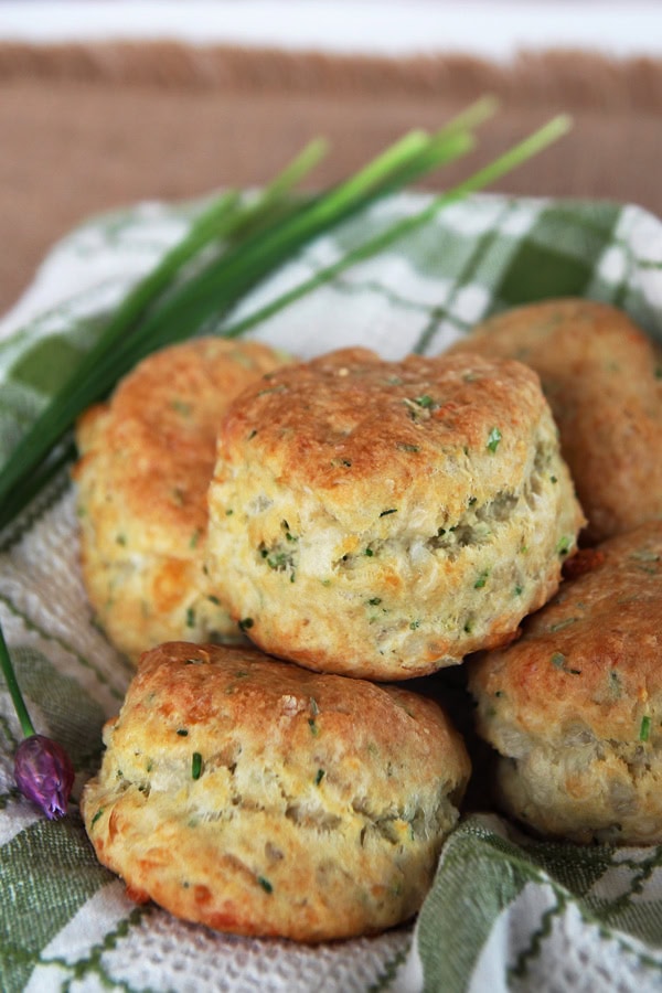 Cheese And Chive Sourdough Biscuits Recipe Leelalicious
