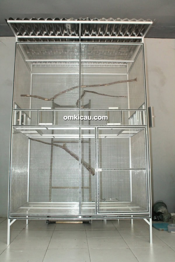 Kandang aviary